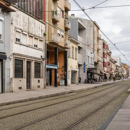 Hostwise - Stylish&cozy Flat *