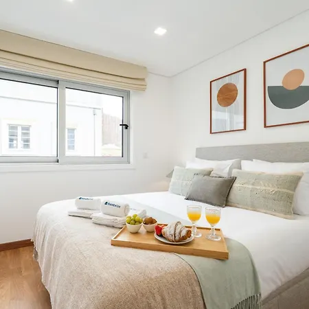 Hostwise - Stylish & Cozy Flat *