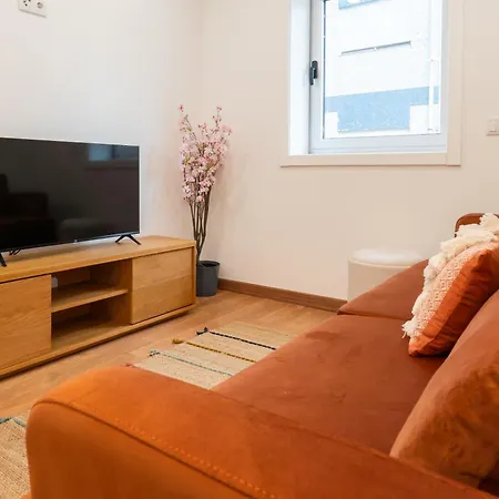Hostwise - Stylish & Cozy Flat Matosinhos (Porto)