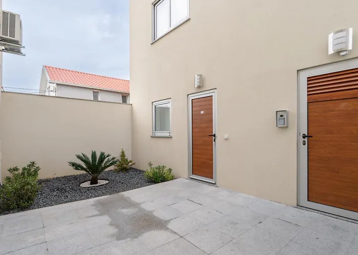 Appartamento Hostwise - Stylish & Cozy Flat *