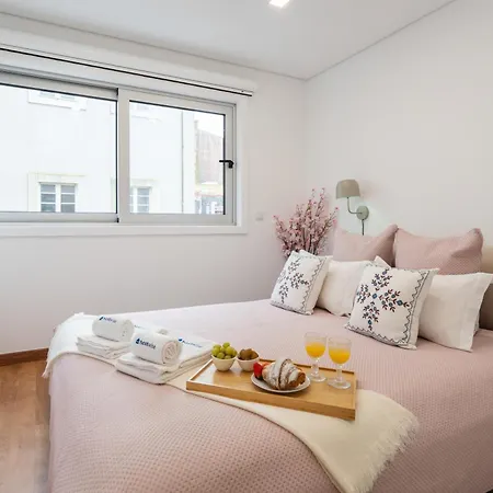Hostwise - Stylish & Cozy Flat Apartment
